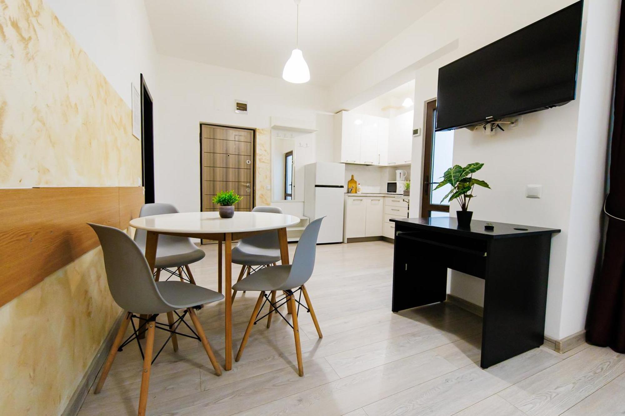 17 Zimbrului Residence At Lazar Towers Palas Iasi Exterior photo