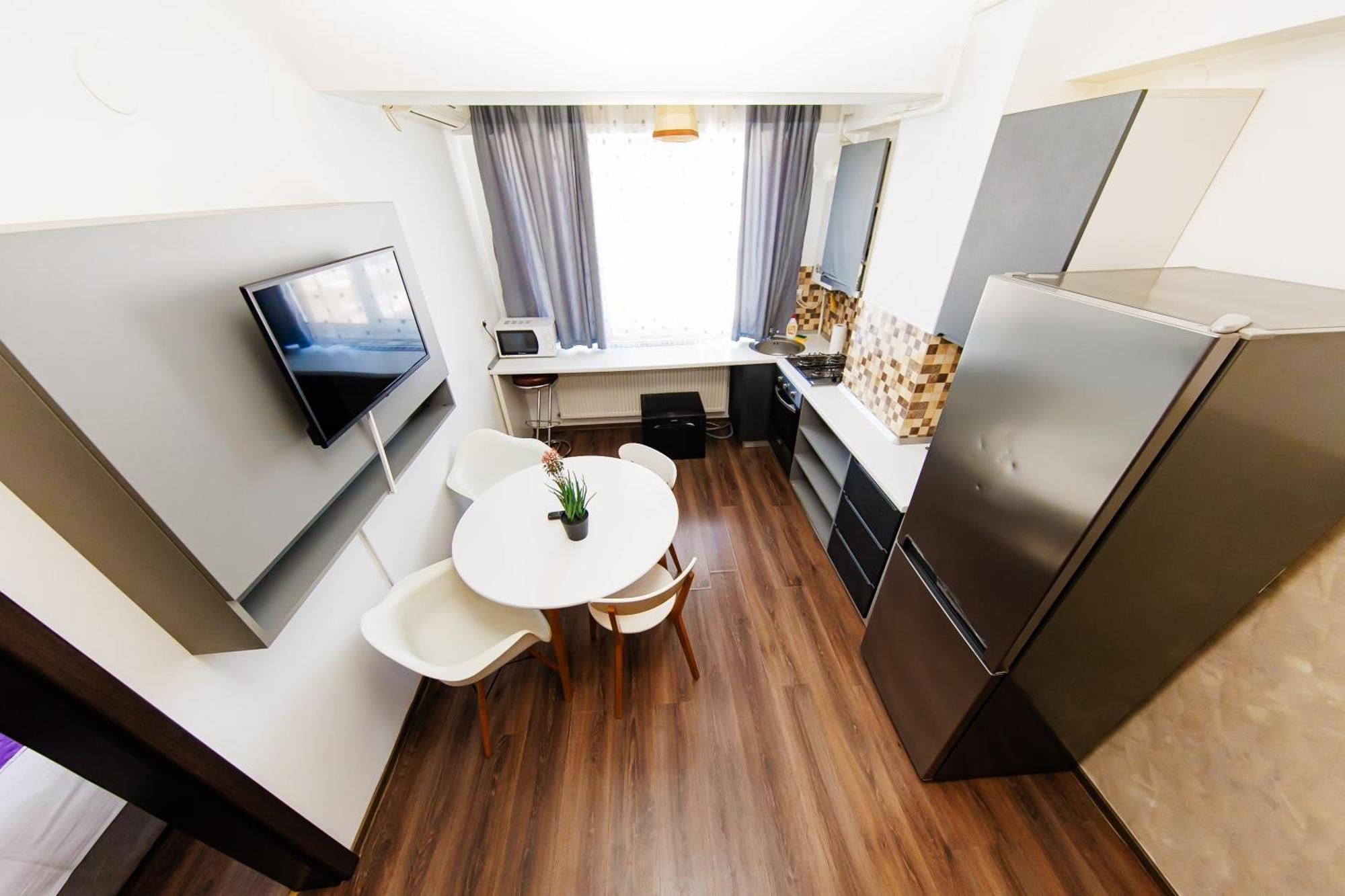 17 Zimbrului Residence At Lazar Towers Palas Iasi Exterior photo